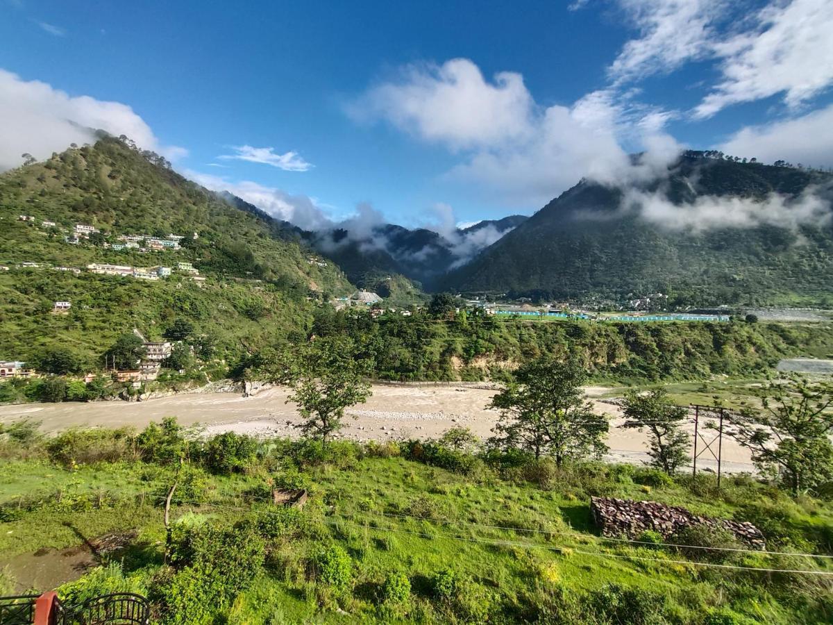 Alaknanda Homestay Karnaprayāg エクステリア 写真